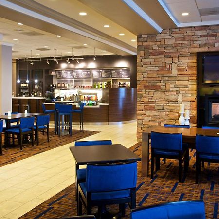 Courtyard By Marriott Boston Billerica Bedford Hotel Exterior photo